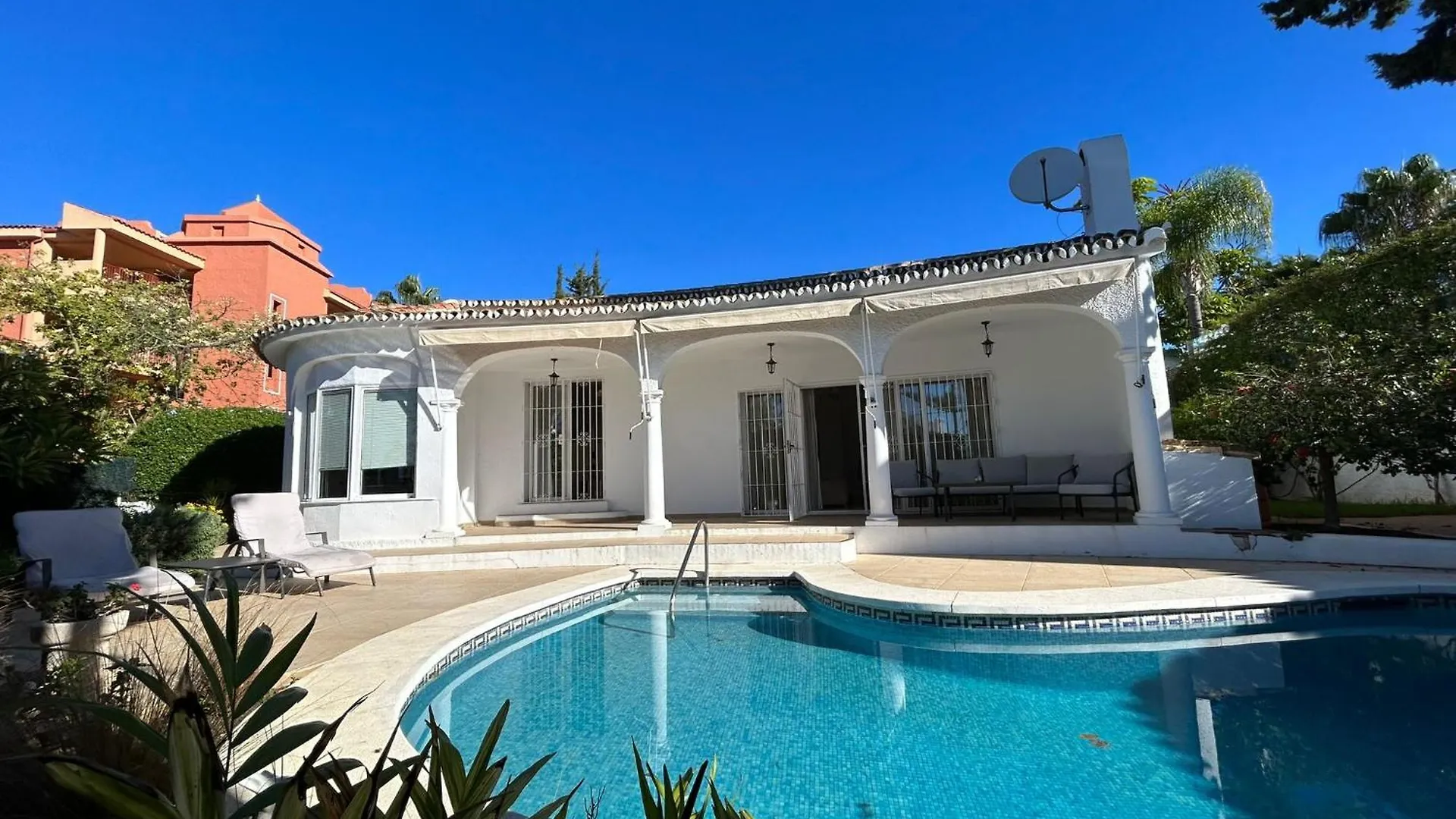 Villa Flores De Marbella location
